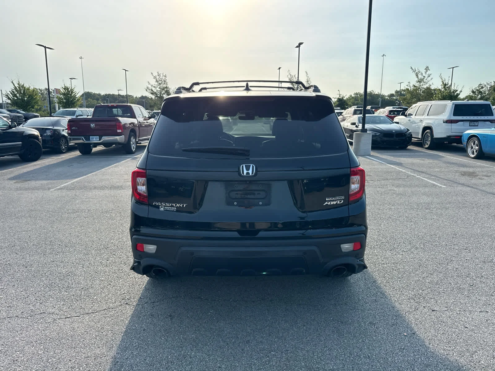 Used 2019 Crystal Black Pearl Honda Touring image 6