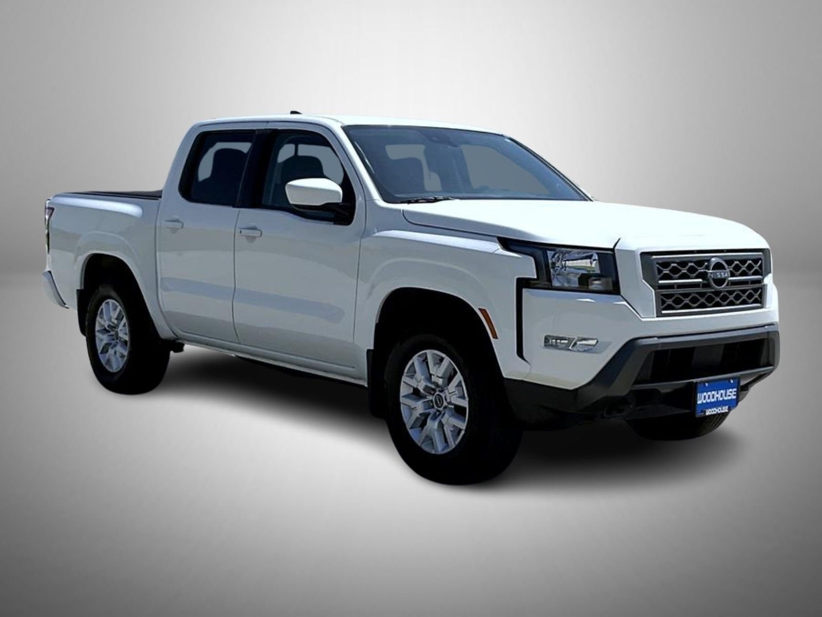Used 2022 White Nissan SV image 3
