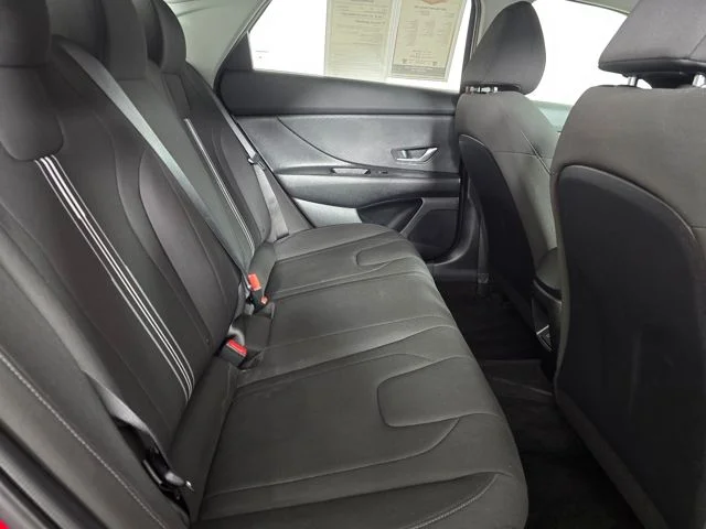 Used 2024 Red Hyundai SEL image 6