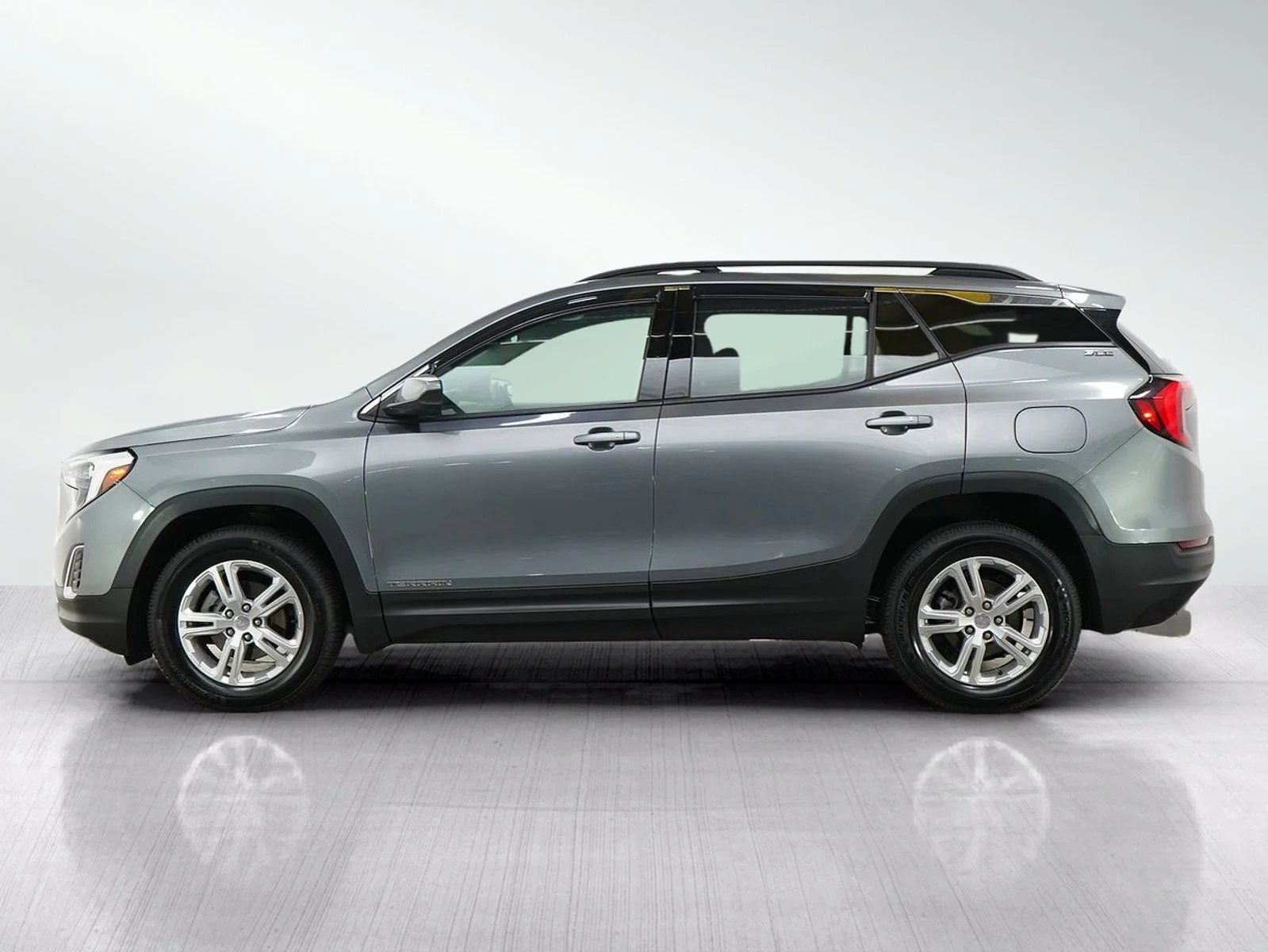 Used 2019 GMC Terrain SLE with VIN 3GKALTEV7KL291446 for sale in Bloomington, Minnesota