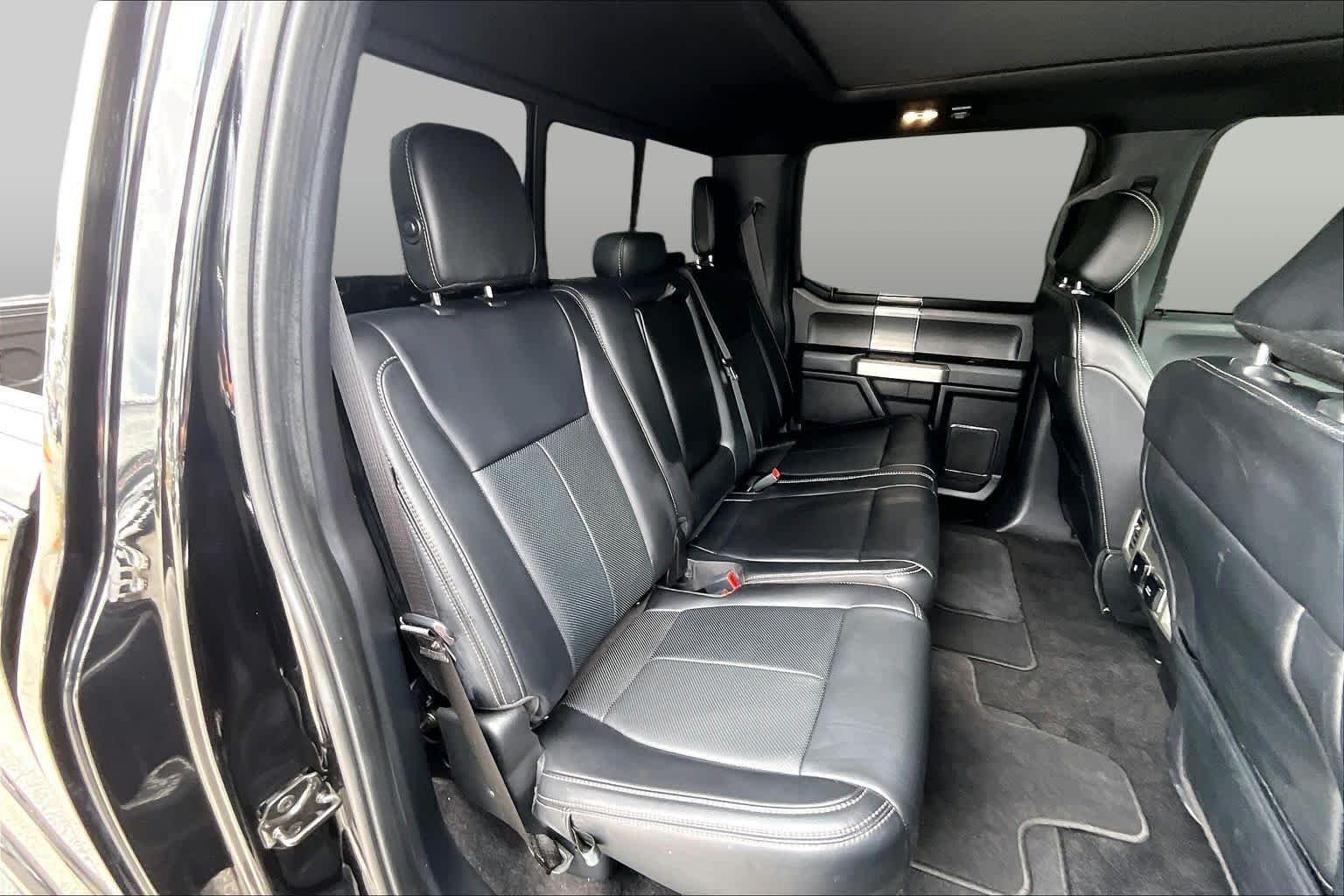 Used 2019 Agate Black Ford LARIAT image 20