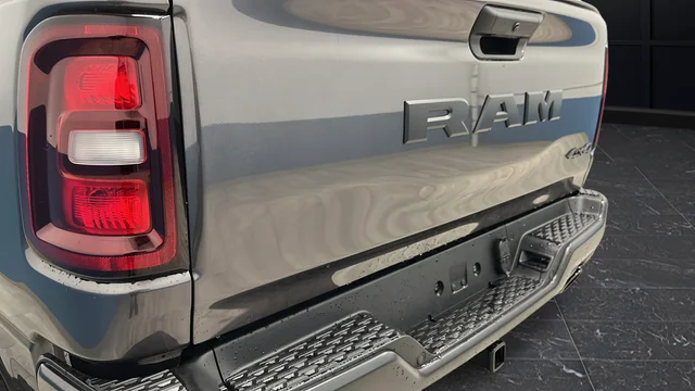 New 2026 Granite Crystal Metallic Clear-Coat Exterior Paint RAM Warlock image 37