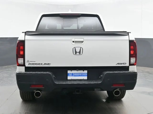 Used 2023 White Honda RTL-E image 8