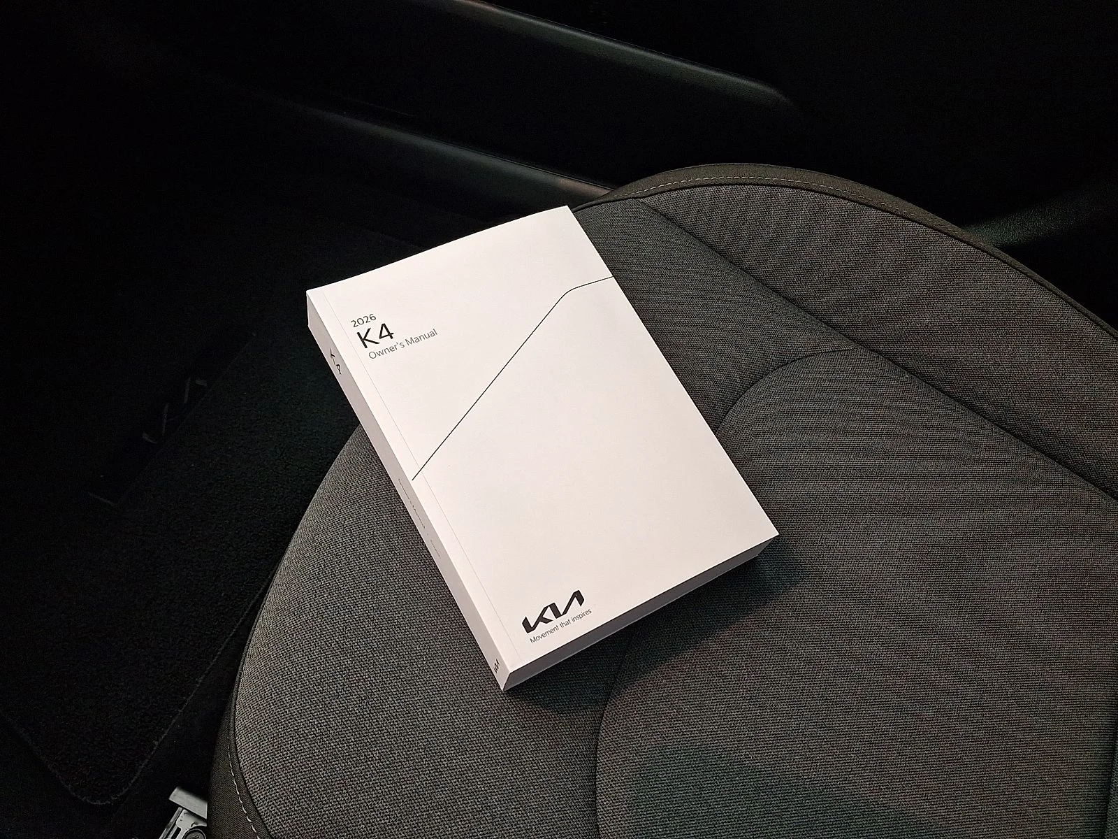New 2026 Gray Kia LXS image 18