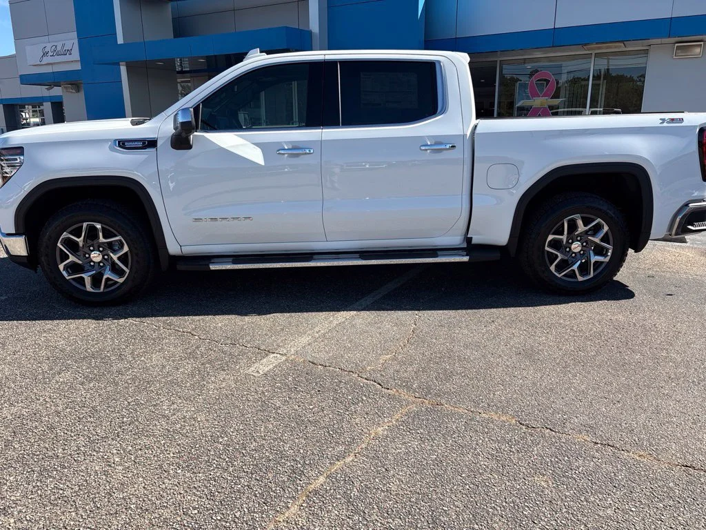 New 2026 Summit White GMC SLT image 2