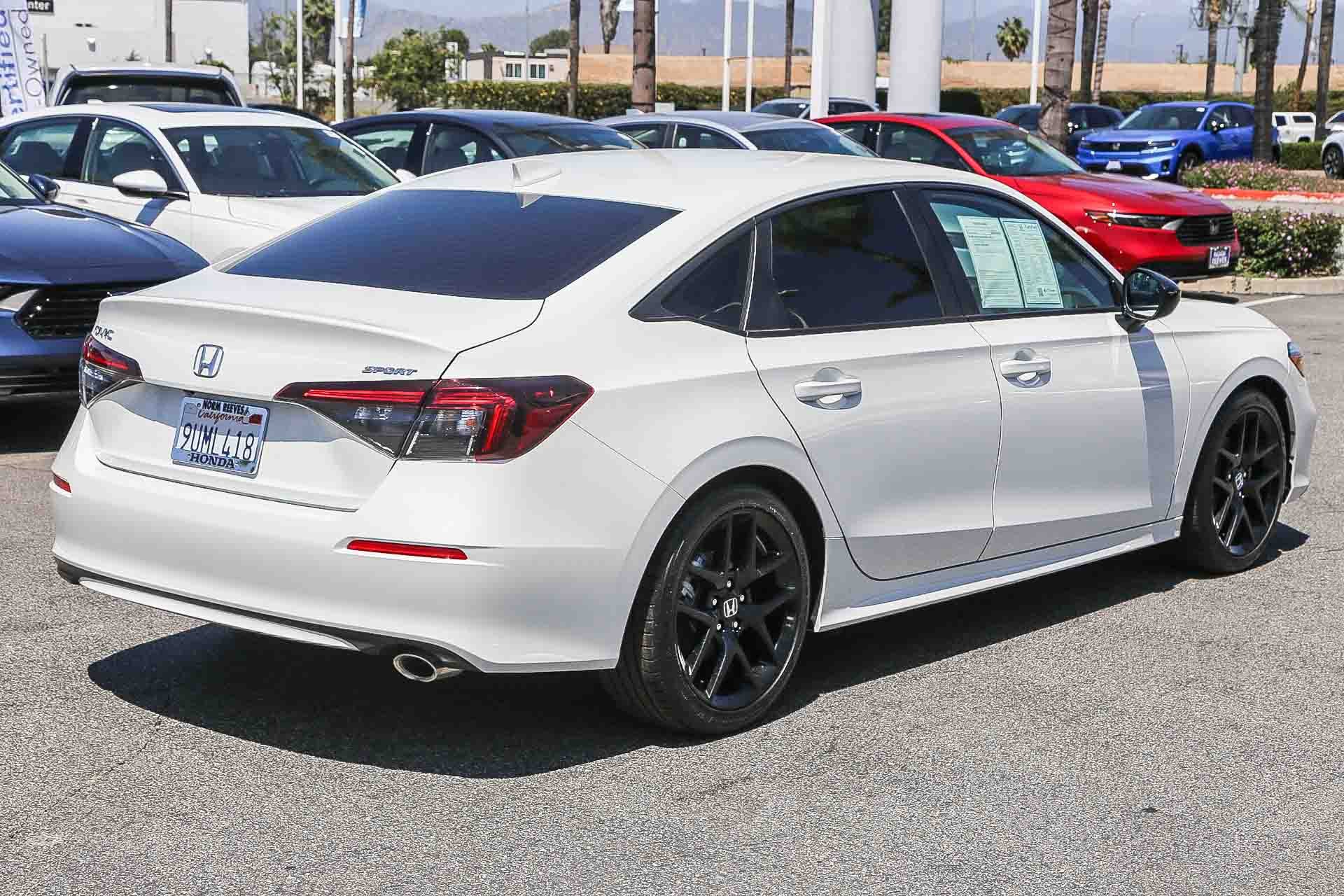 Certified Used 2025 Platinum White Pearl Honda Sport image 9