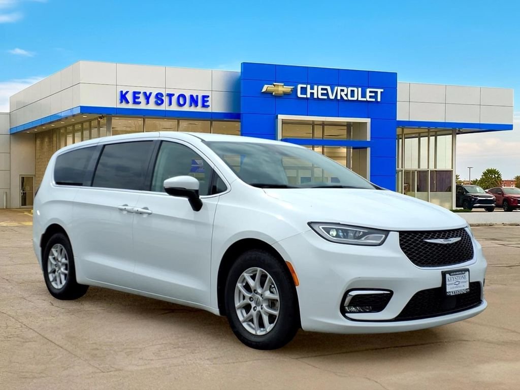 2023 Chrysler Pacifica