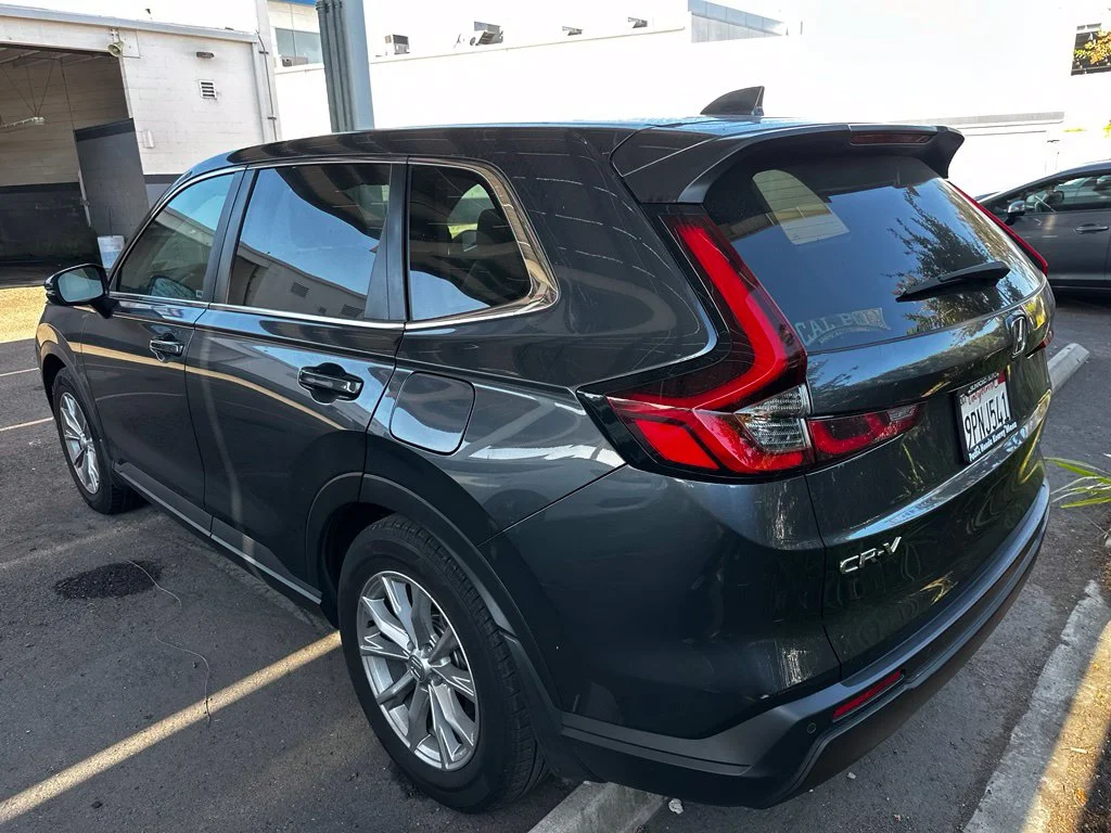 Used 2025  Honda EX-L image 8