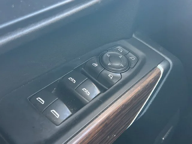 Used 2020 Gray Chevrolet High Country image 28