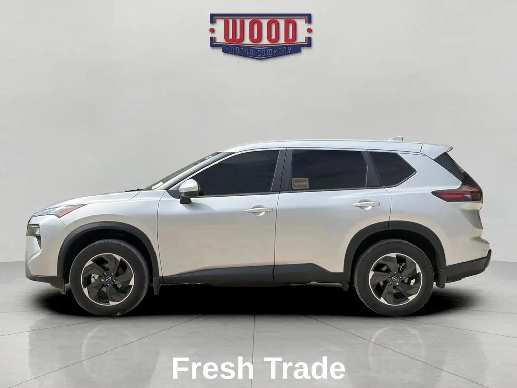 Used 2024 Brilliant Silver Metallic Nissan SV image 4