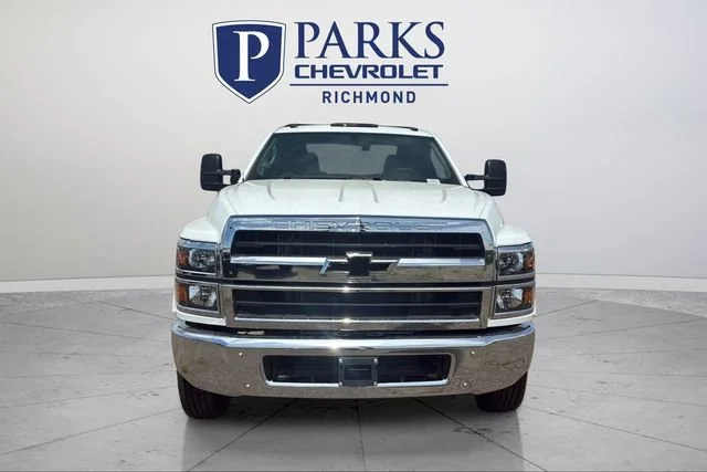 New 2024 Summit White Chevrolet Work Truck image 2