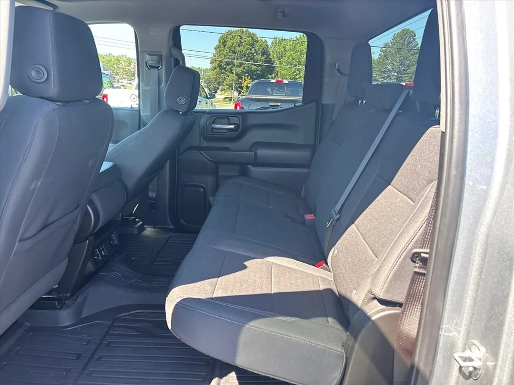 Used 2024 Silver GMC Pro image 17
