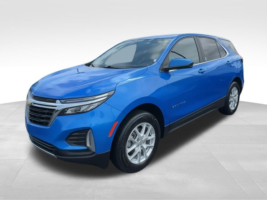 Used 2024 Blue Chevrolet LT image 4