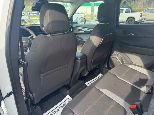 New 2026 Summit White Chevrolet LT image 20