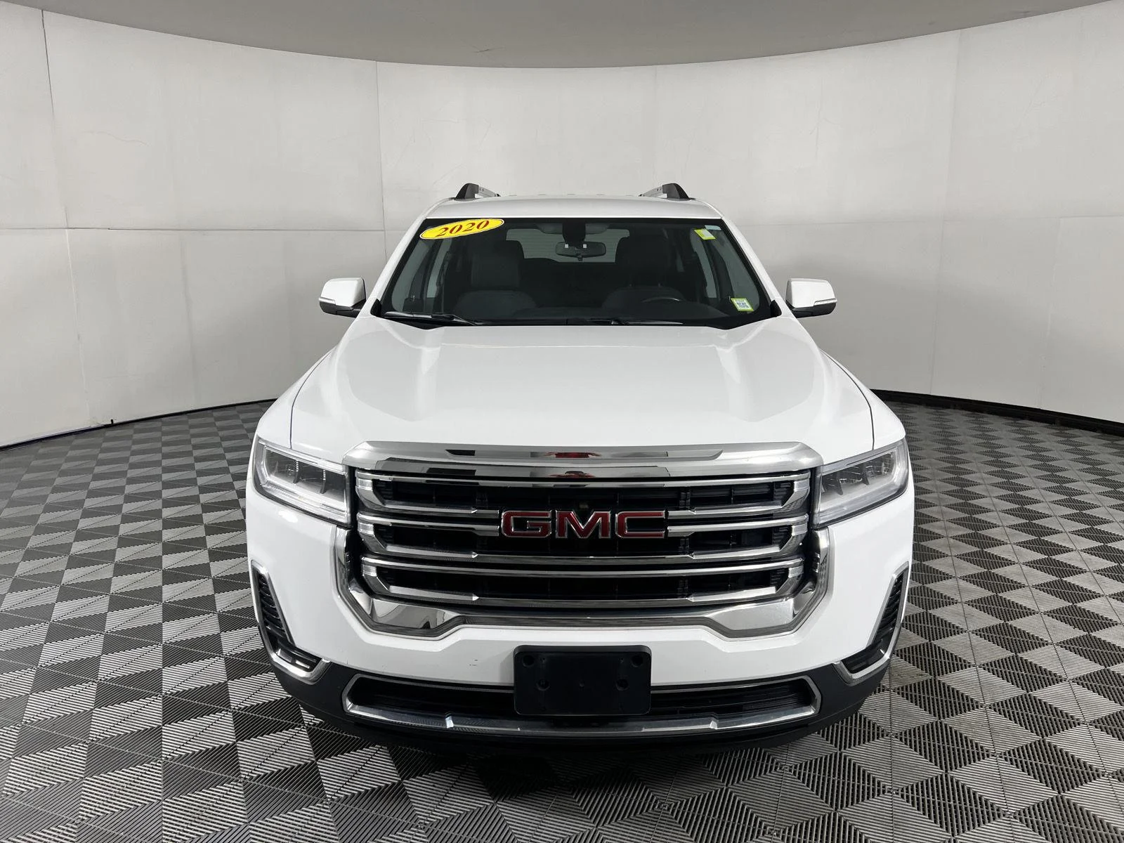 Used 2020 SUMMIT WHITE GMC SLE image 11