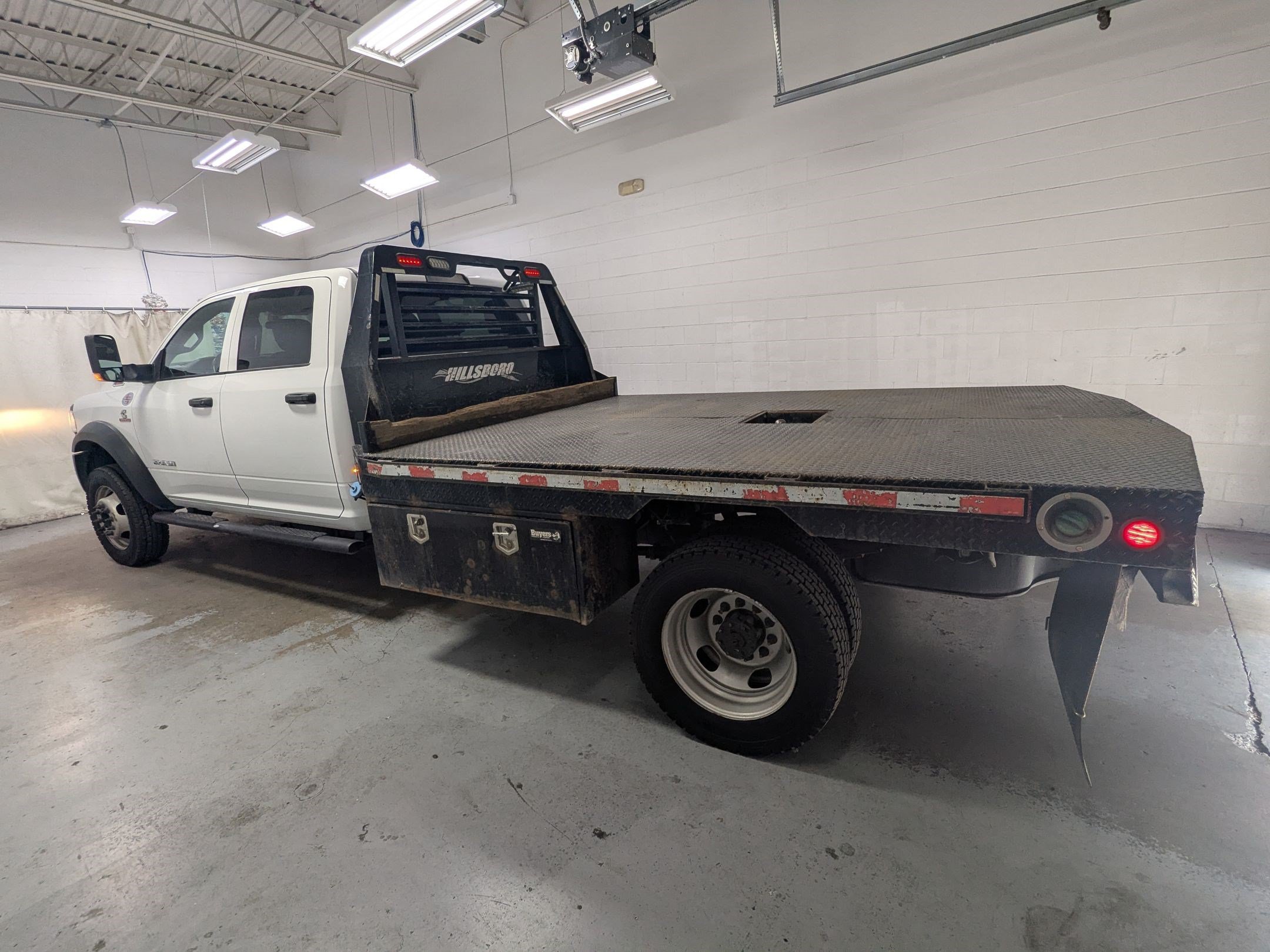 Used 2022 Bright White Clearcoat Ram Tradesman image 8