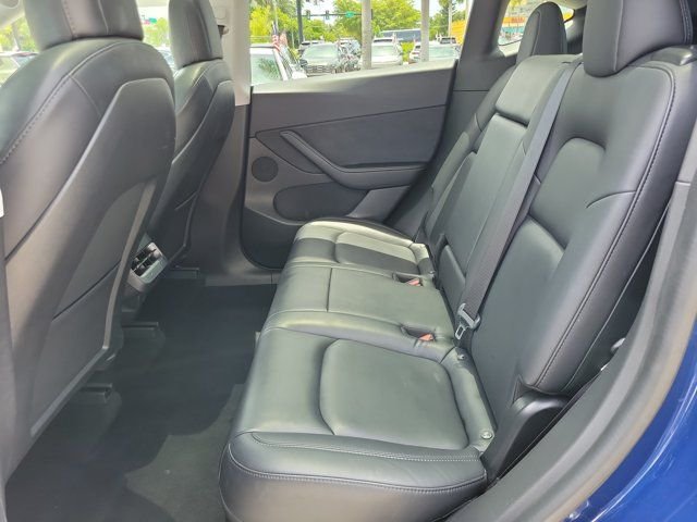 2021 Tesla Model Y Long Range - Photo 8