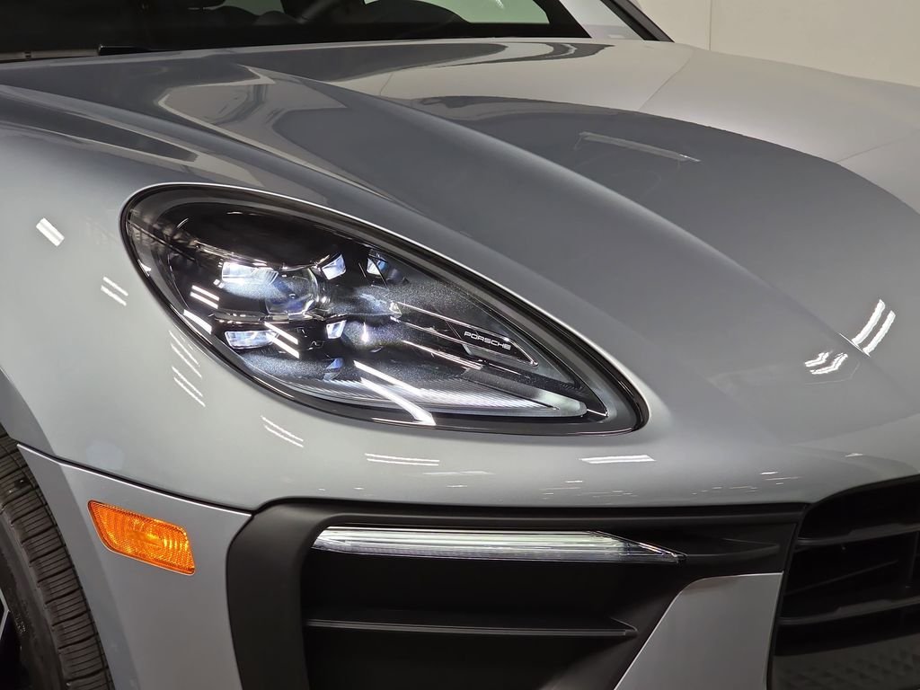 New 2026 Dolomite Silver Metallic Porsche  image 12