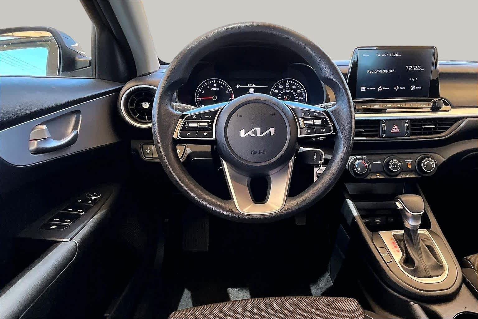 Pre-Owned 2024 Kia Forte LXS
