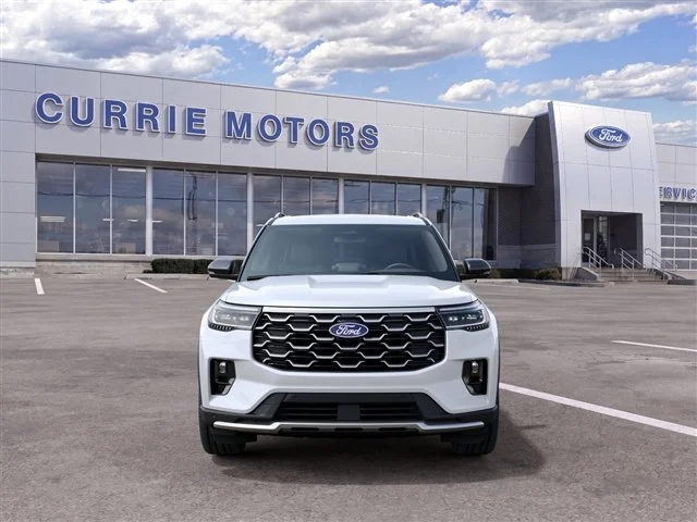 New 2027 Star White Metallic Tri-Coat Ford Platinum image 3