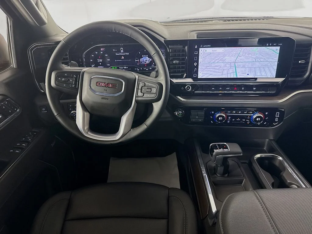 Used 2025 Red GMC SLT image 26