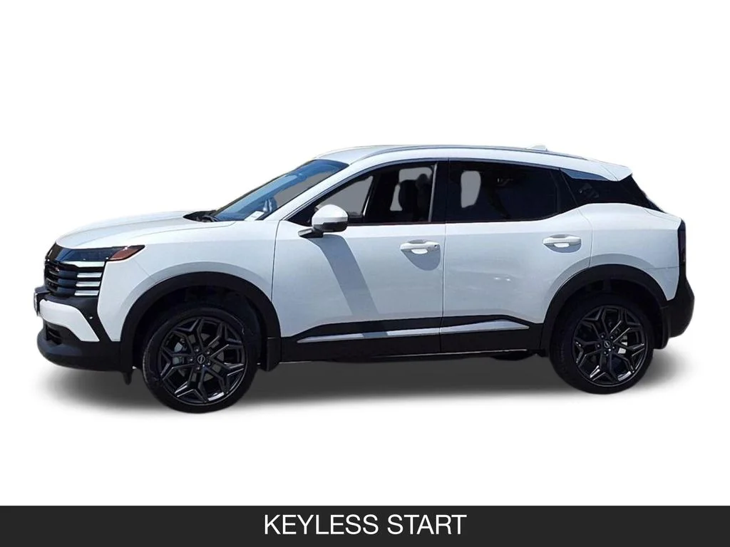 Used 2025 White Nissan SR image 5