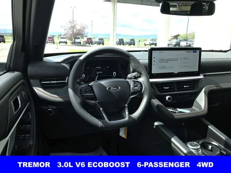 New 2026 Star White Metallic Tri-Coat Ford Tremor® image 9