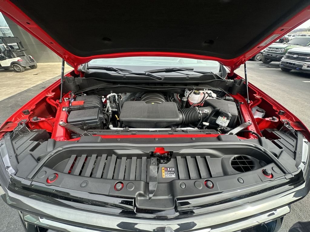 Used 2025 Red Chevrolet ZR2 image 33