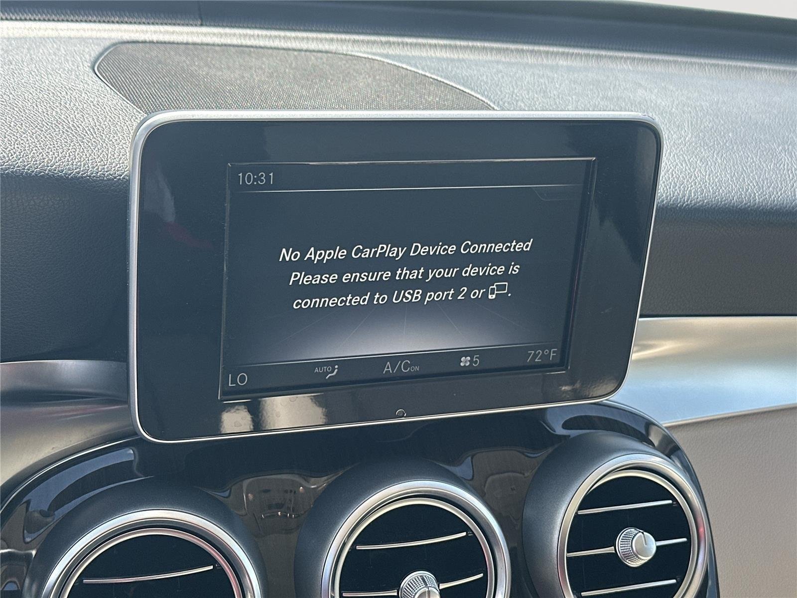 Used 2019 Polar White Mercedes-Benz GLC 300 image 16