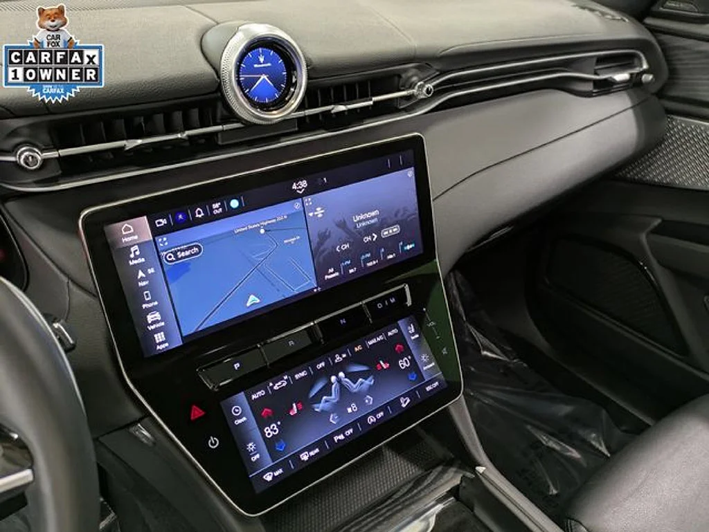 Used 2023  Maserati Modena image 11