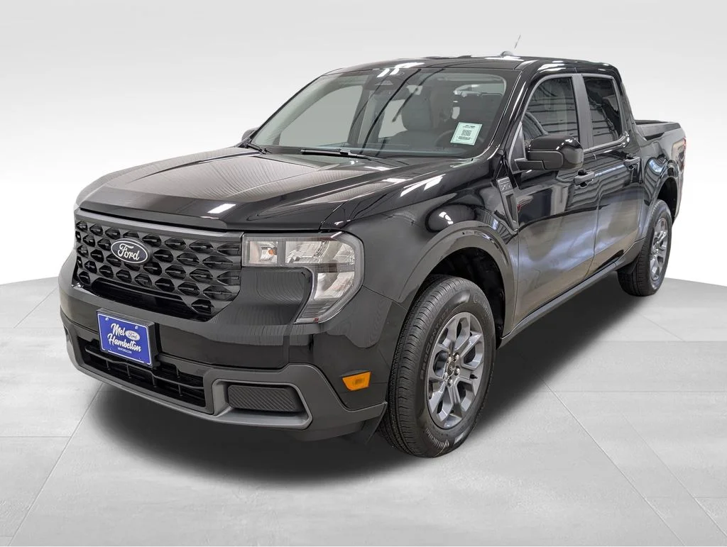 New 2026 Shadow Black Ford XLT image 16