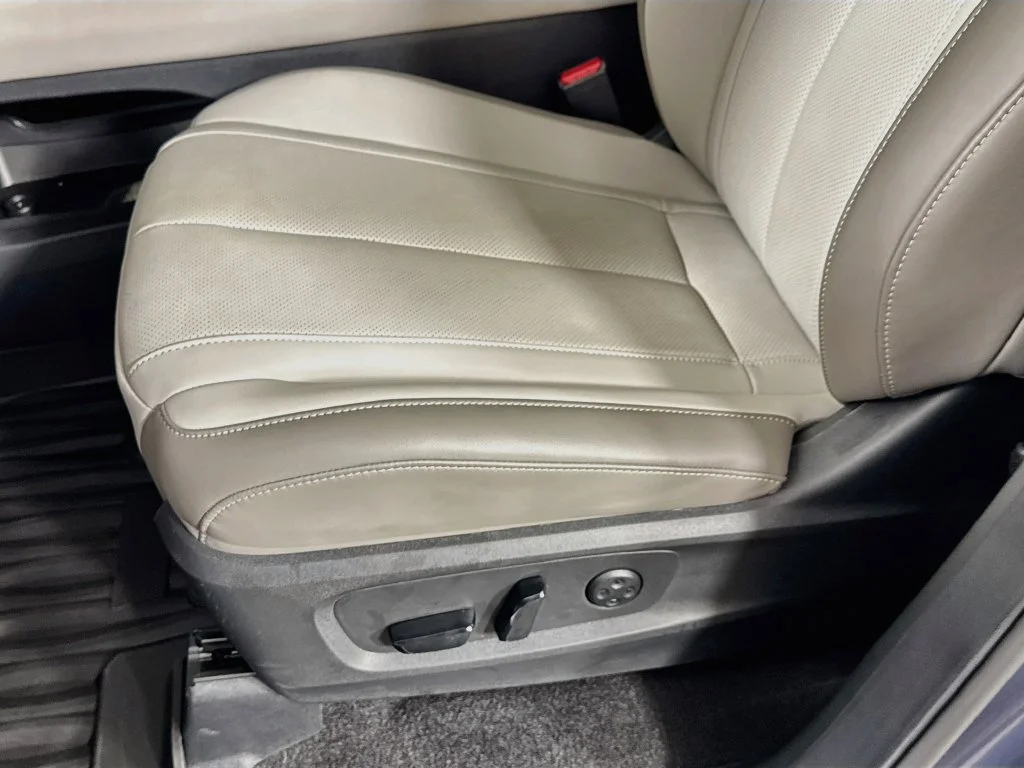 Certified Used 2027 Blue INFINITI LUXE image 26