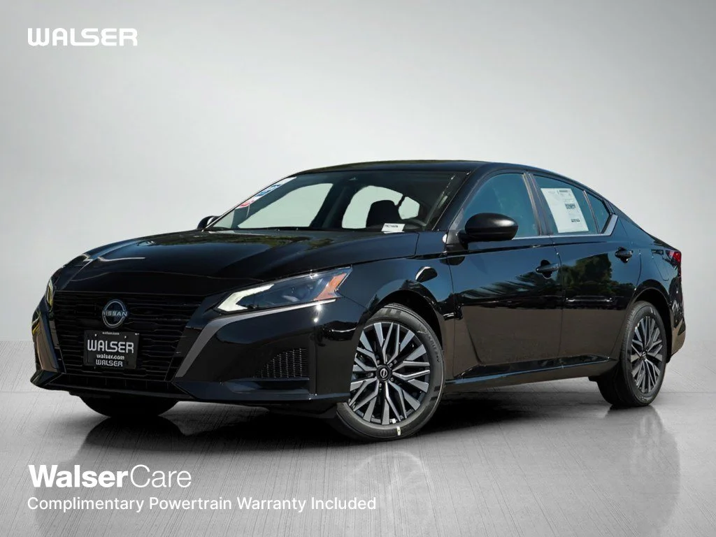 New 2026 Super Black Clearcoat Nissan 2.5 SV image 1