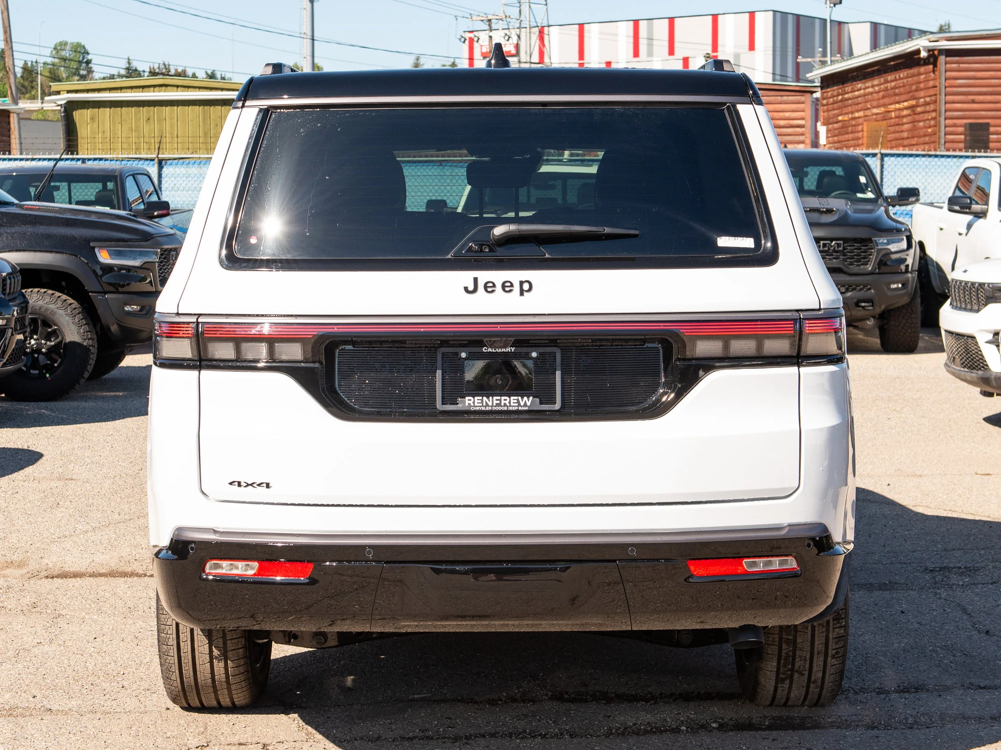 New 2026 White Jeep Summit Obsidian* image 5