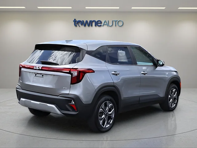 Used 2024 Gray Kia LX image 7