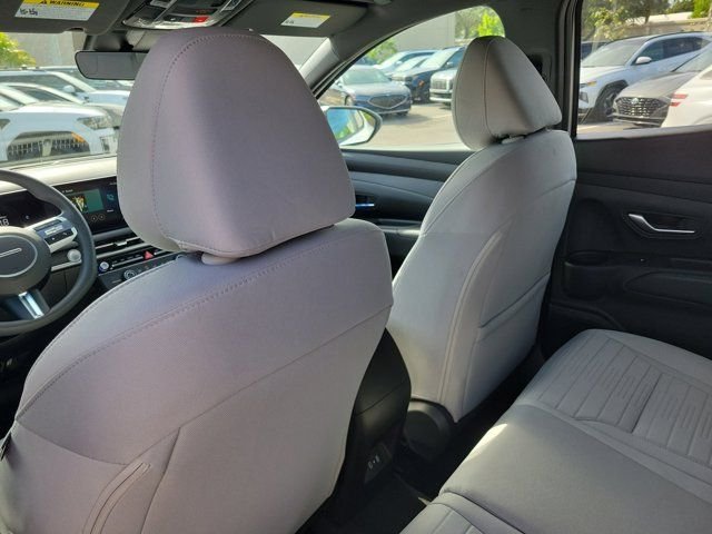 2026 Hyundai Santa Cruz SE - Photo 11