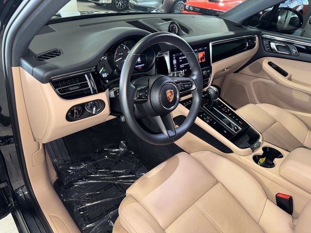 Used 2025 Volcano Grey Metallic Porsche Base image 20