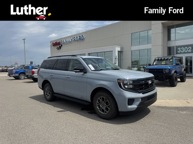 2027 Ford Expedition Active