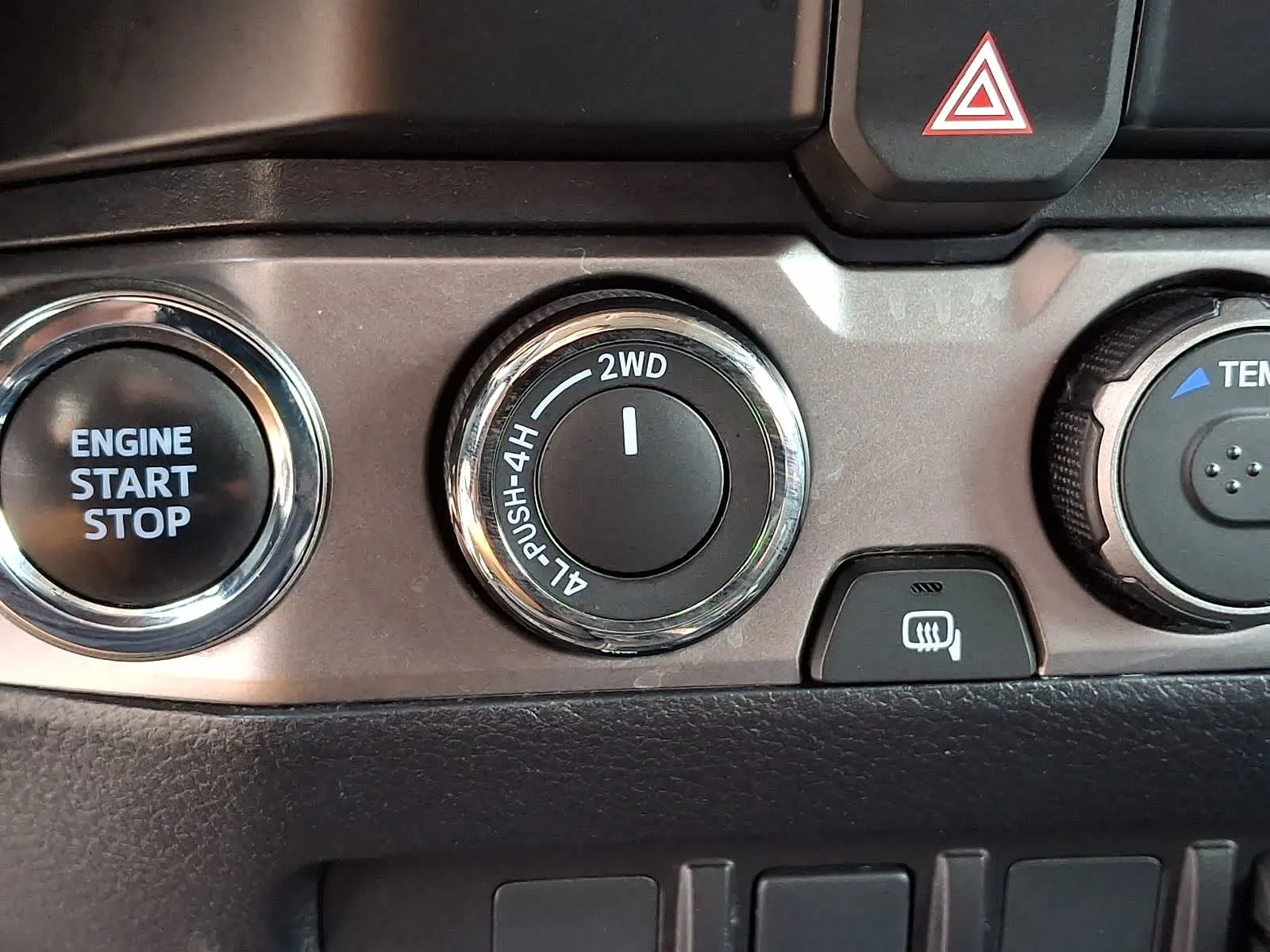 Certified Used 2023 Ice Cap Toyota SR5 image 29