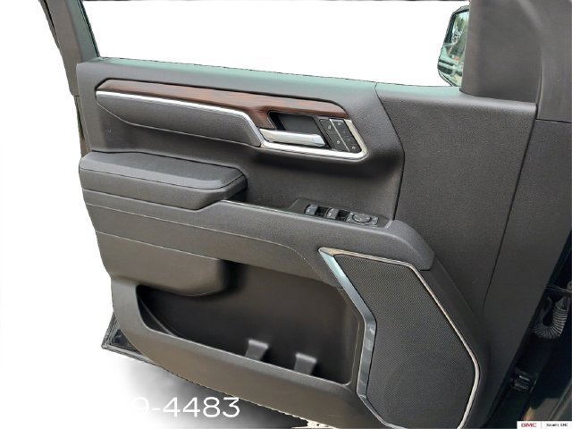 2025 GMC Sierra 1500 SLT - Photo 18