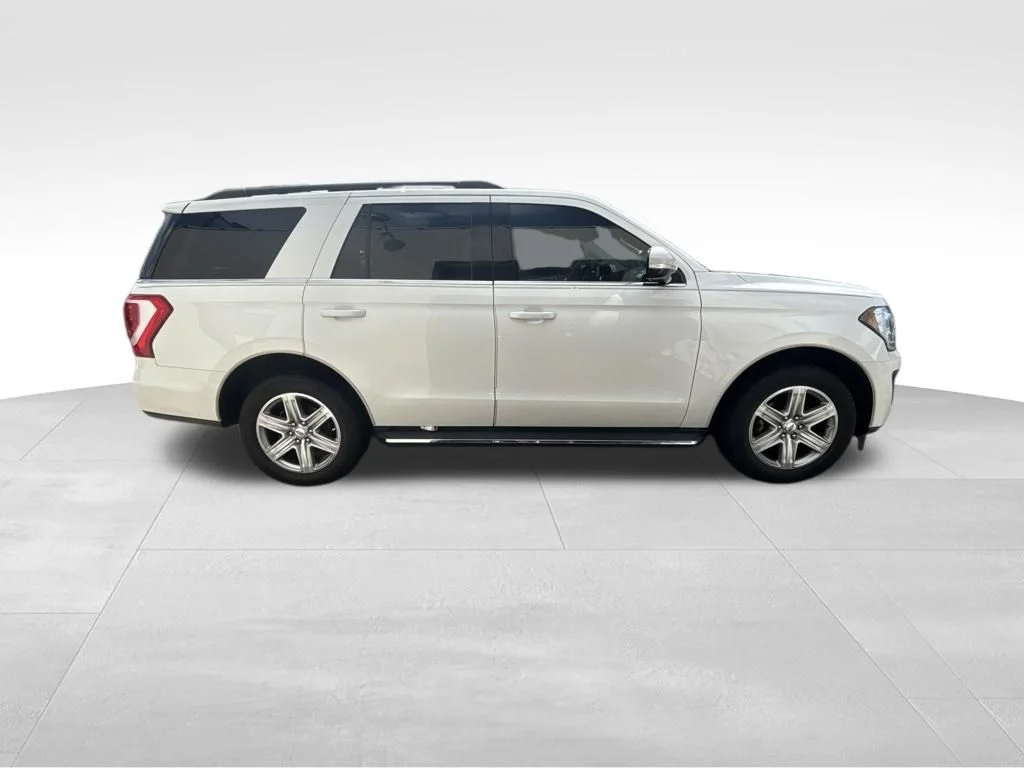 Used 2020 White Ford XLT image 8