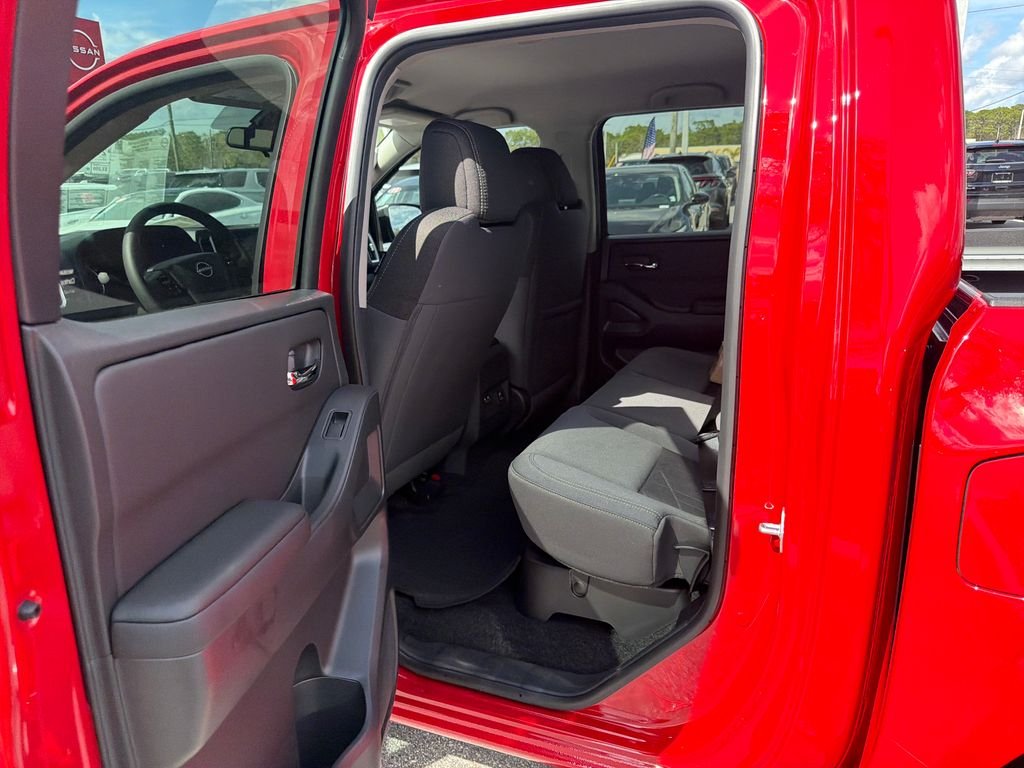 New 2026 Nissan Frontier SV 4D Crew Cab