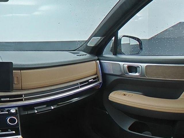 New 2027 Black Hyundai Calligraphy image 35