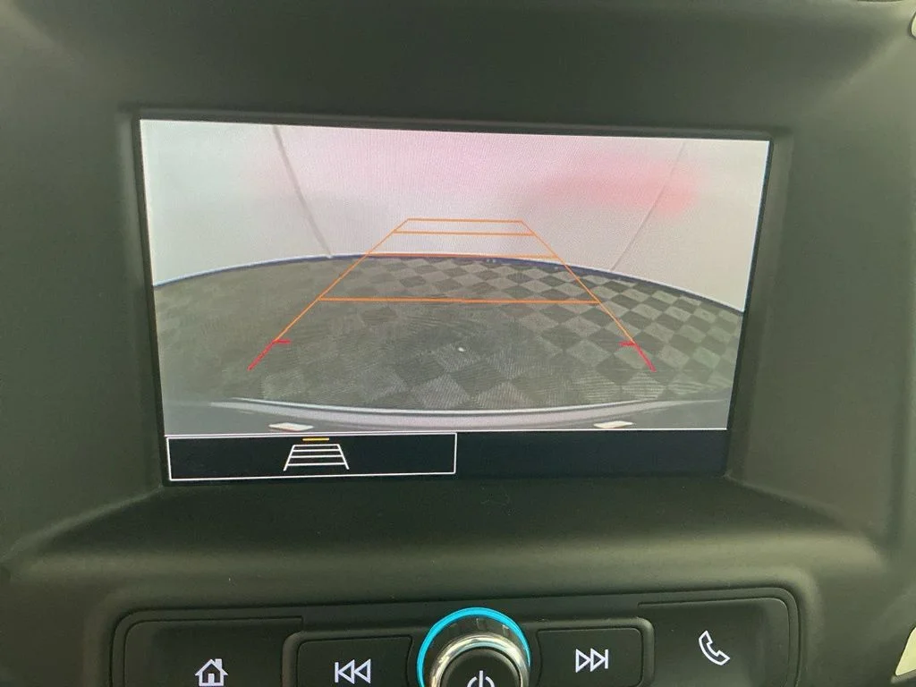 Certified Used 2024 Silver GMC SLE image 22