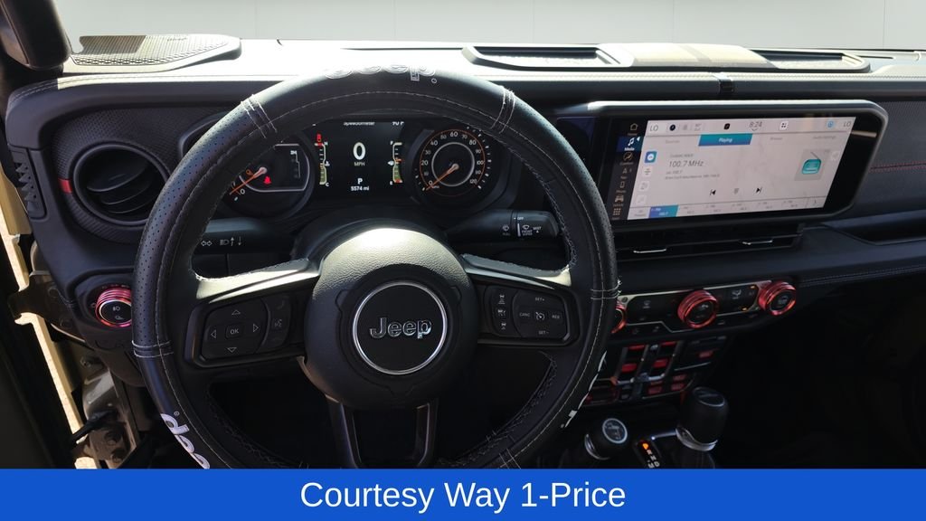 Used 2025 Green Jeep Rubicon image 12