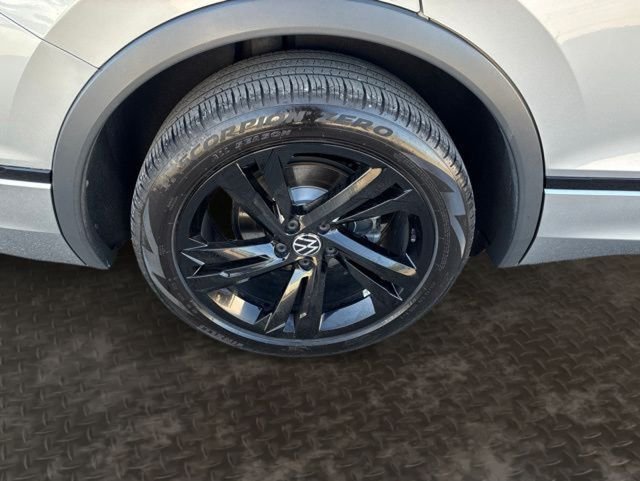 Certified 2023 Volkswagen Tiguan SE R-LINE BLACK with VIN 3VVCB7AX2PM060608 for sale in Kansas City