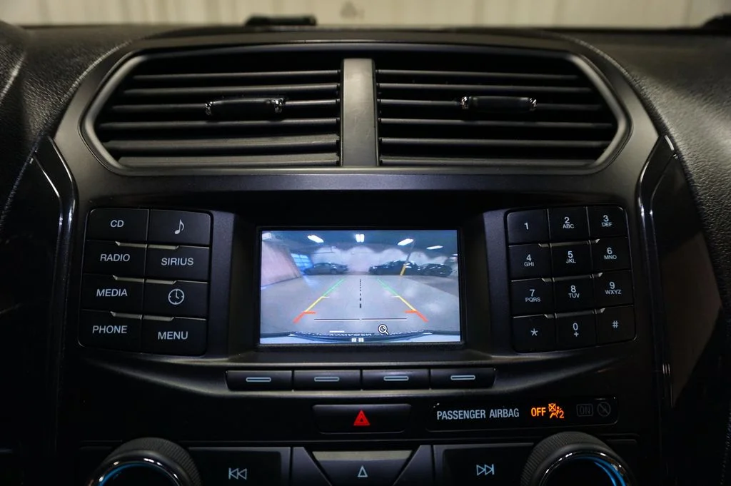 Used 2016 Shadow Black Ford Base image 22