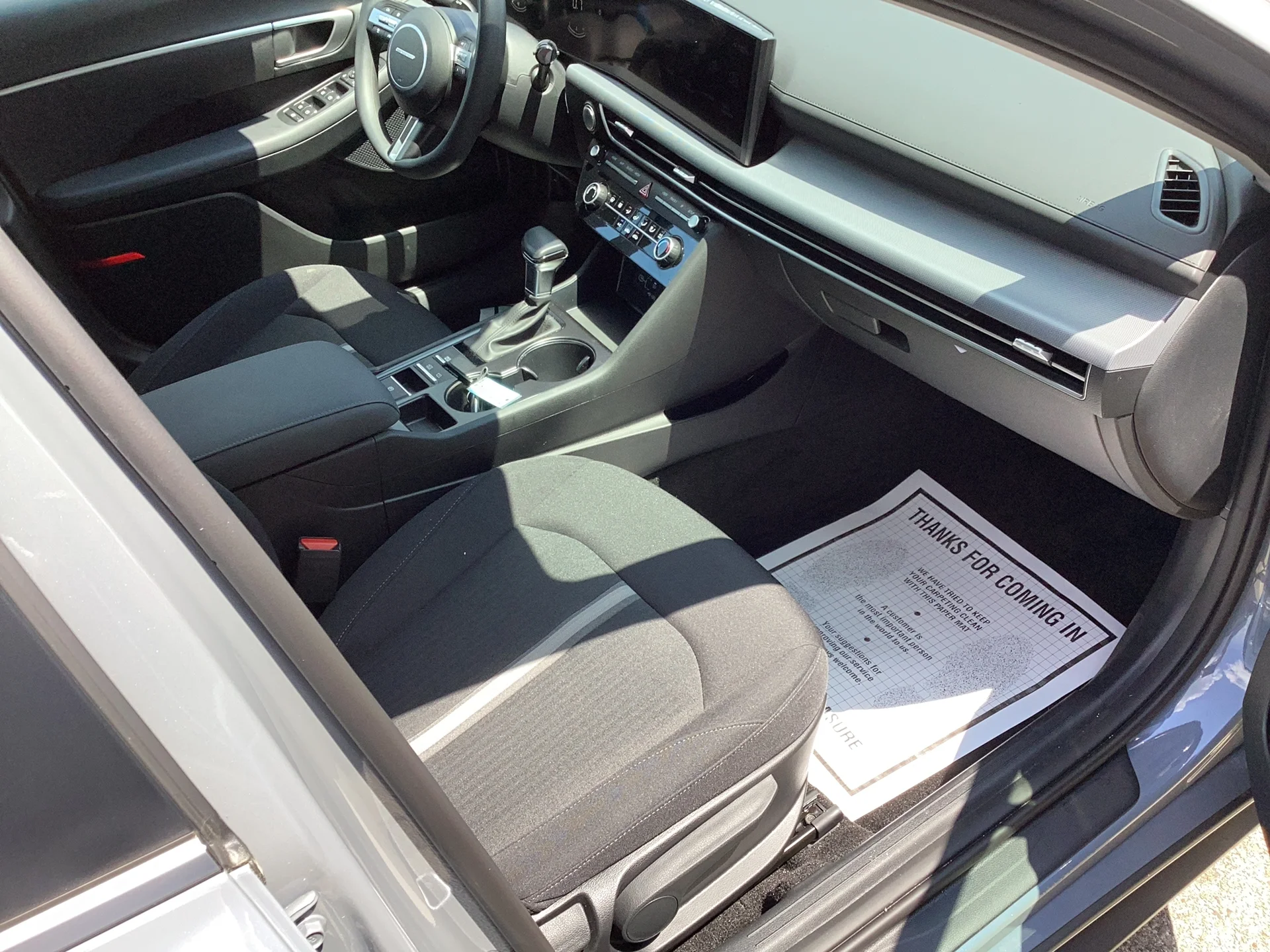 Certified Used 2026 Transmission Blue Pearl Hyundai SE image 11