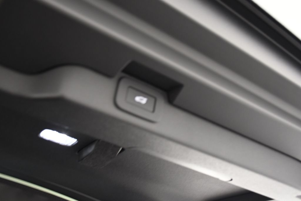 New 2026 Varesine Blue Land Rover Gemini Edition image 25