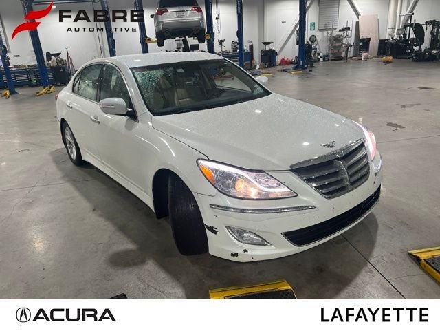 2013 Hyundai Genesis 3.8's photo